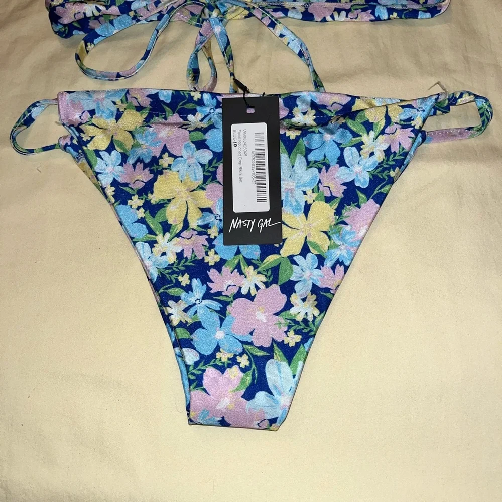 NWT, Nasty Gal 2 Piece, Size 10 - Picture 3 of 12